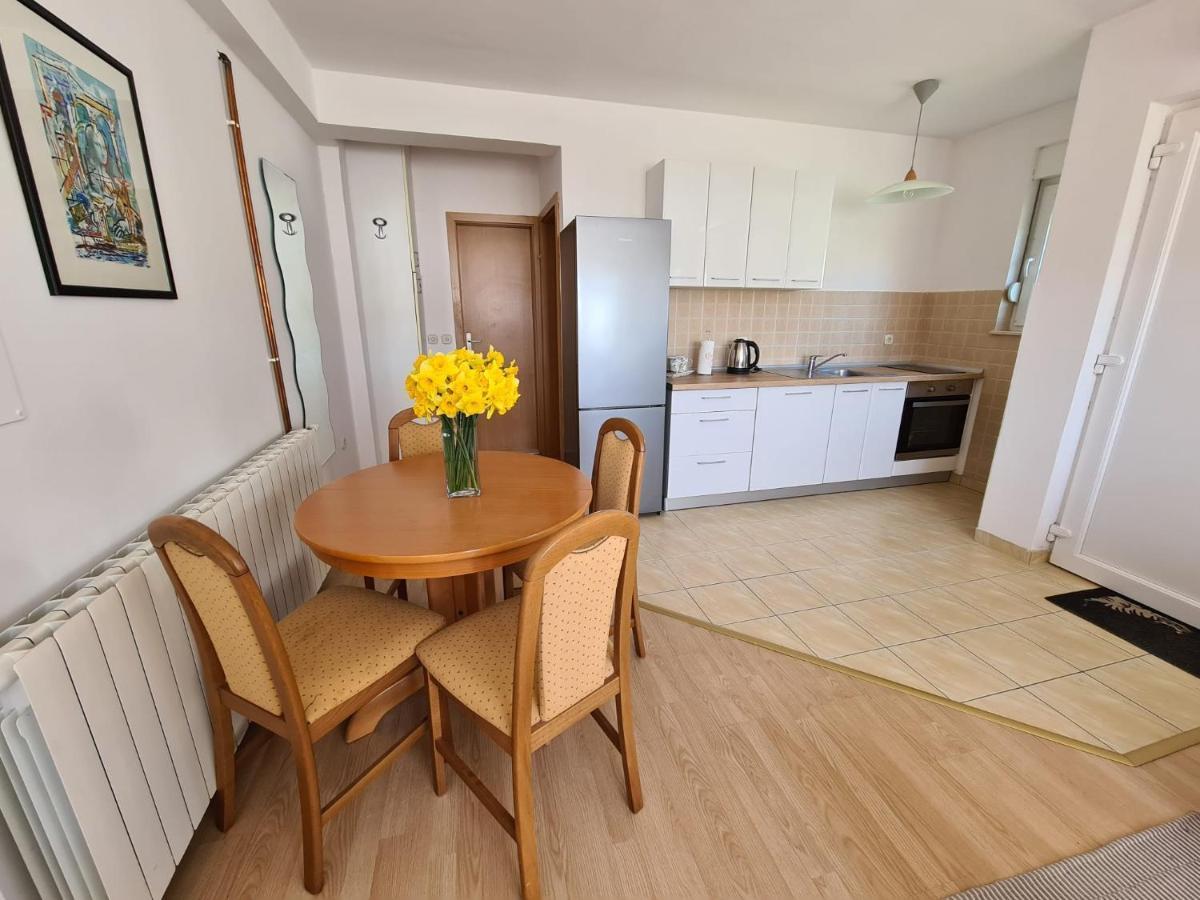 Metković Apartment Melody מראה חיצוני תמונה
